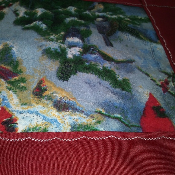 Cardinals table RUNNER - Picture 4 of 5